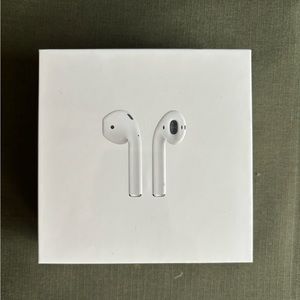 Apple AirPods (2nd Generation) Wireless Ear Buds with Lightning Charging…